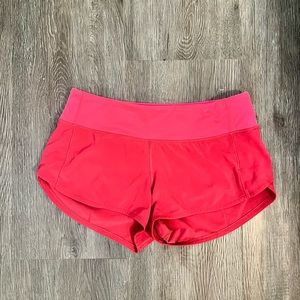 Lulu lemon Speed up low rise lined short 🌙